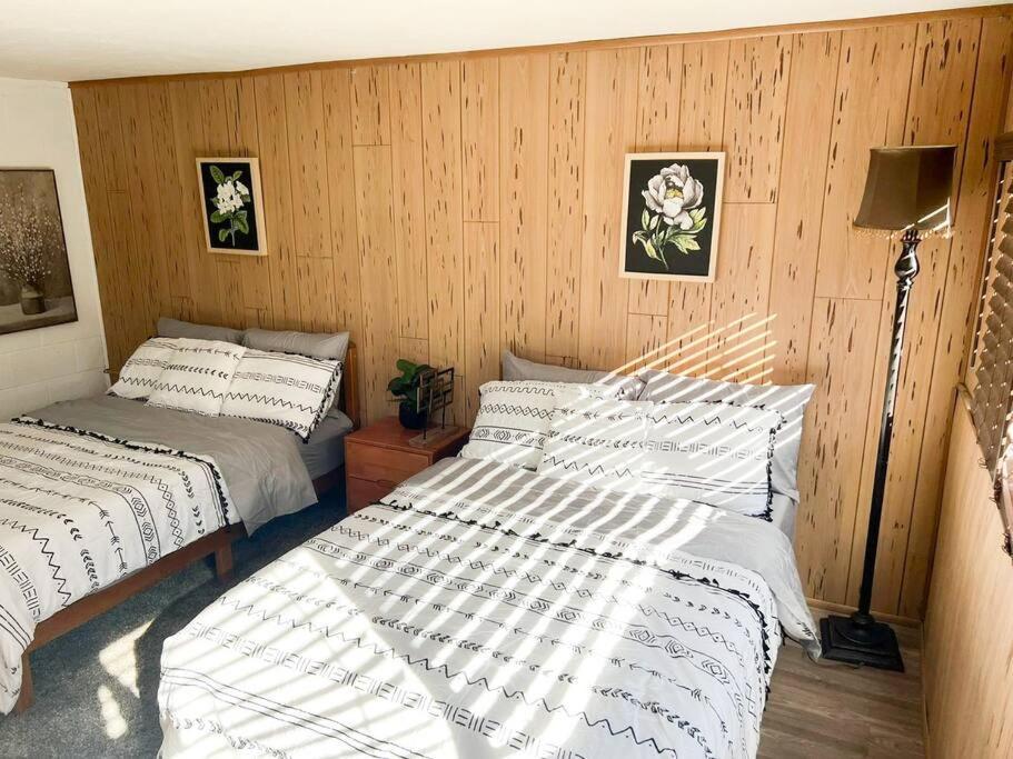 Апартаменты Joshua Tree National Park - Cozy Palms Getaway Туэнтинайн-Палмс Экстерьер фото